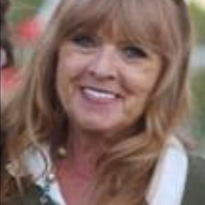 Meet your Posher, Deann